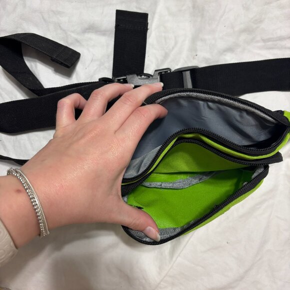5/$10🌟 | Patron Fanny Pack - Picture 2 of 2